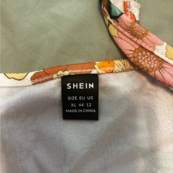 Crop Top - Picture 3 of 3